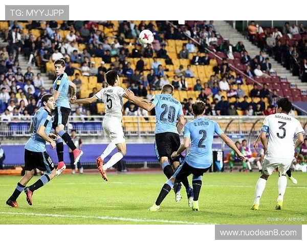 和足球明星一起视频畅聊踢球心得，共享赛场瞬间的精彩时刻