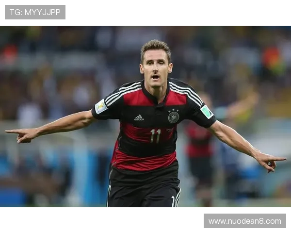 德国足球帅气球星盘点 各大天才球员的迷人风采